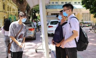 Thí sinh tham dự kỳ thi tốt nghiệp THPT 2021, đợt 1. Ảnh: DƯƠNG TRIỀU.