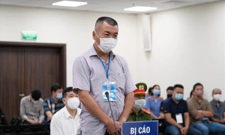 Các bị cáo khai thả người trái luật theo chỉ đạo của ông Phùng Anh Lê 