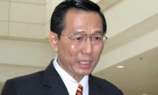 Luật sư đề nghị khởi tố ngay cựu Thứ trưởng Bộ Y tế Cao Minh Quang