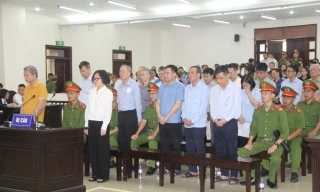 Ông Trịnh Văn Quyết vắng mặt tại tòa, sức khỏe yếu có nguy cơ tử vong rất cao