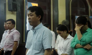 Người bệnh sử dụng thuốc giả nhãn mác Heath 2000 Canada, ai chịu trách nhiệm? 