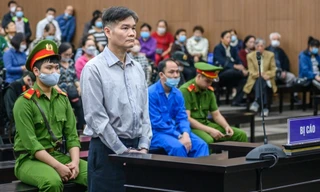 Tiến sĩ 'dạy làm giàu' bị tuyên án chung thân 