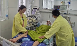 Tuyên án nam sinh đánh bạn dẫn tới chết não, tử vong