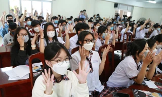 Kẻ thù giấu mặt “dội bom Zoom”