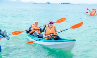 Vì sao ngành dịch vụ TPHCM chậm phát triển?