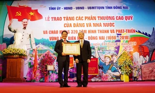 Ông Trần Bá Dương và THACO nhận Huân chương Lao động hạng Nhất 
