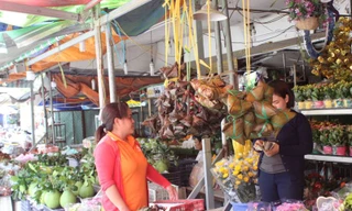 Tết Đoan Ngọ mùng 5/5 nhộn nhịp từ sáng sớm