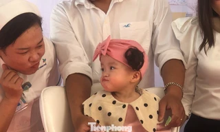 Song Nhi "thả thính rụng tim" 