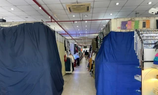 Cảnh chưa từng thấy tại những 'thiên đường mua sắm' ở TPHCM