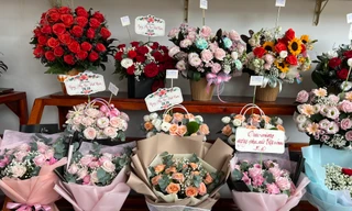 Nhiều người TPHCM thắt chặt chi tiêu dịp 20/10 