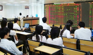 Thị trường chứng khoán Việt Nam tiếp tục khởi sắc