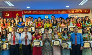Liên đoàn lao động TPHCM tuyên dương 76 gương sáng đảng viên