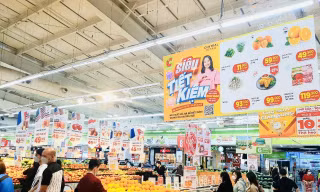 Cuối tuần, loạt siêu thị ở TPHCM đua nhau tung khuyến mãi