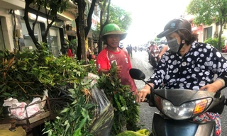 ‘Bán hết xe lá xông, kiếm được 500.000 đồng…’