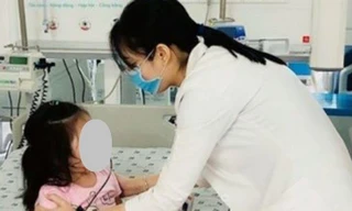 Bà trộn thuốc độc vào cơm để diệt chuột, cháu ăn phải nhập viện