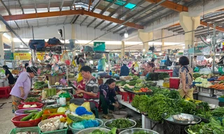 Nỗi lo của bà nội trợ ở TPHCM