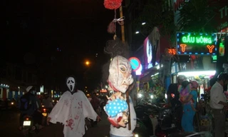 Những "con ma" kinh dị trên đường phố Sài Gòn