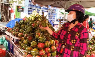 Trái cây giá rẻ không ngờ