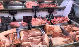 Thịt heo có nơi bán tới gần 300.000 đồng/kg tại TPHCM