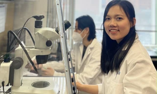 Hành trình kỳ diệu từ cô nàng nữ sinh 'ngổ ngáo' đến tiến sĩ trẻ ngành Y Sinh tại Mỹ