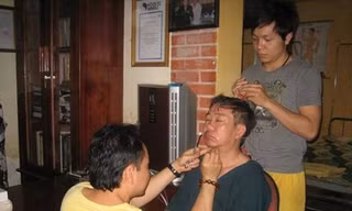 Chữa bệnh văn phòng bằng võ công