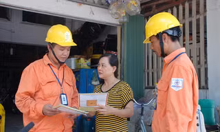 Bộ công Thương khẳng định chưa chốt phương án giá điện năm 2019 và sẽ không trình ngay sau Tết Nguyên đán