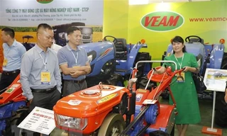Gian triển lãm máy kéo của Tổng công ty Máy động lực và máy nông nghiệp Việt Nam. 