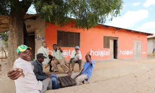 Theo tòa án của Tanzania, quy trình quản lý sim thẻ của hai nhà mạng Halotel và Zantel có một số điểm chưa chặt chẽ để đối tượng xấu lợi dụng