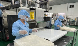 Tính toán lại chiến lược để tăng sức cạnh tranh cho hàng Việt