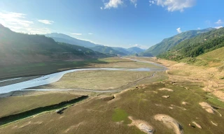 Hạ lưu thuỷ điện Sơn La - thuỷ điện lớn nhất Đông Nam Á, khô kiệt nước. Ảnh: Chí Tuệ