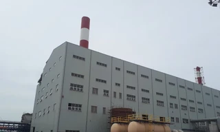 Nhiệt điện Thái Bình 2 của PVN bị chậm tiến độ nhiều năm và các dự án điện lớn khác khiến cho tình trạng thiếu điện cho các năm tới ngày càng khó khăn hơn