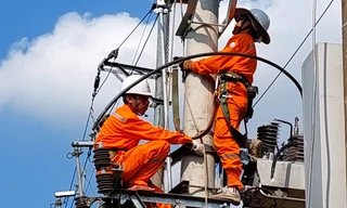 EVN phải lên kịch bản khẩn cấp trước nguy cơ miền Bắc thiếu điện 