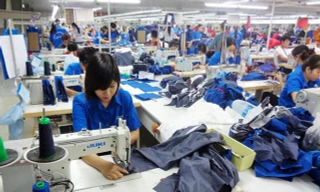 Doanh nghiệp dệt may đối mặt áp lực từ quy định mới về kinh tế tuần hoàn