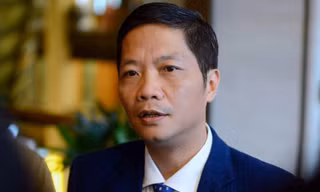 Xe biển xanh đón người nhà, Bộ trưởng Trần Tuấn Anh gửi thư xin lỗi 