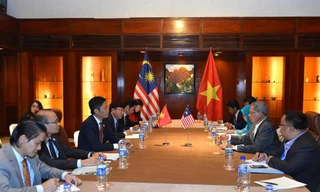 Đoàn đàm phán Bộ Công Thương tại các cuộc tiếp xúc song phương