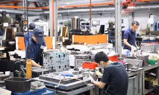 Đề xuất nhiều giải pháp thúc đẩy sản xuất công nghiệp bứt tốc