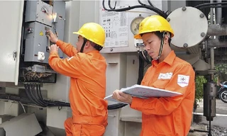 Theo EVN, lượng điện sinh hoạt trên toàn quốc tháng 3 tăng tới 8,55% so với cùng kỳ năm trước, trong đó, điện sinh hoạt ở Hà Nội tăng 17%, TP.HCM tăng 13%