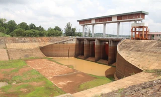 Cảnh tượng lạ ở các hồ thủy điện lớn nhất Việt Nam 