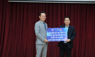 Hội Doanh nhân trẻ Việt Nam vừa phối hợp với Tập đoàn TTC, Công ty Cổ phần Tập đoàn SUN Electronics tổ chức lễ bàn giao hỗ trợ thiết bị phục vụ công tác đào tạo cho Trung tâm thiết kế vi mạch