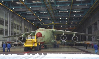 Hợp đồng ‘khủng’ của ngành công nghiệp hàng không Nga