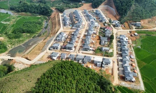 Khu tái định cư như khu du lịch sinh thái trên đồi cao