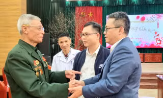 BIDV và báo Tiền Phong chúc Tết các thương binh nặng tại Ninh Bình, Thái Bình, Hà Nam