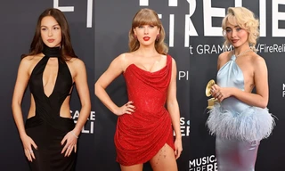 Nhiều ngôi sao diện trang phục của NTK Lê Thanh Hòa đi thảm đỏ Grammys 2025