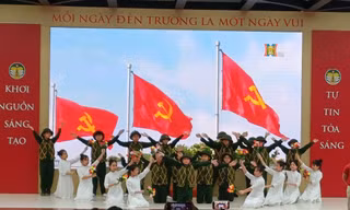 Hà Nội: Trường Tiểu học CLC Tràng An tưng bừng Liên hoan Chiến sĩ nhỏ Điện Biên