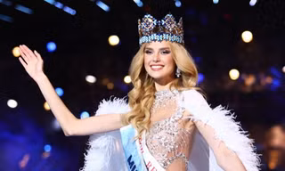 Học vấn của tân Miss World Krystyna Pyszková: Nói được 4 thứ tiếng, 2 bằng đại học