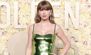 Ngắm cận cảnh thiết kế gây bão với phong cách "nữ thần rắn" của Taylor Swift
