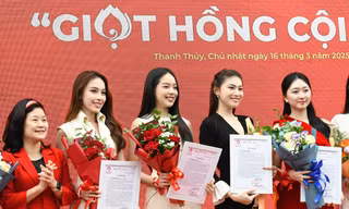 Hoa hậu Thanh Thủy, Á hậu Ngọc Thảo tham gia hiến máu tại Giọt hồng cội Việt 2025