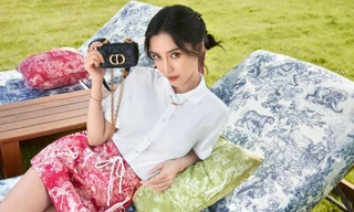 Khoe ảnh mặc đồ giới hạn của Dior, Angelababy lại bị chê vì kiểu tóc quá xuề xòa