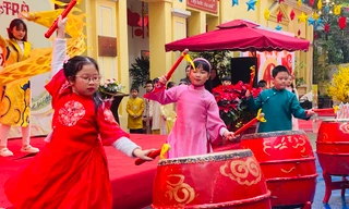 Hà Nội: Hội chợ Tết Nhân Ái - Vui Hội Xuân ý nghĩa của tween Tiểu học CLC Tràng An