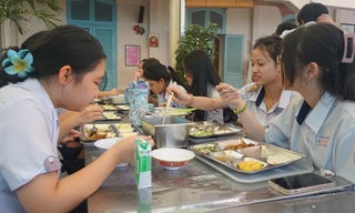 Trường khu trung tâm TPHCM than khó cân đối suất ăn bán trú 35.000 đồng